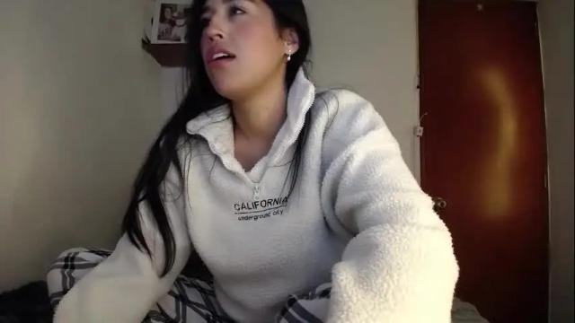 Image 11 of ana_m_ Stream on Chaturbate on 13 days ago