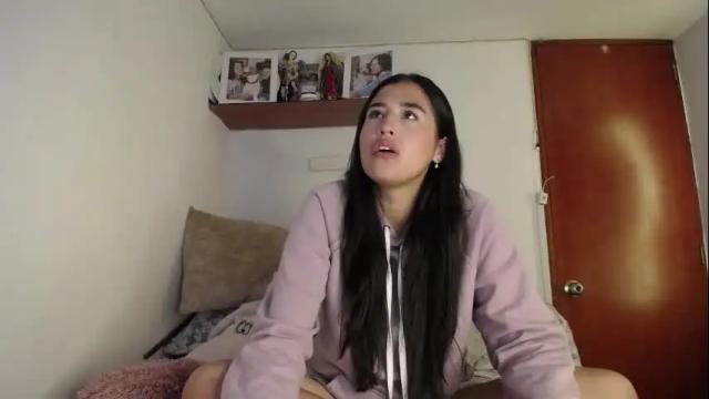 Image 2 of ana_m_ Stream on Chaturbate on 11 days ago