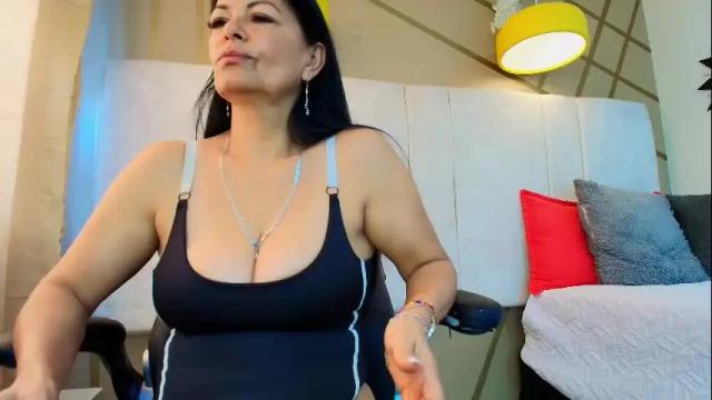 Image 10 of ana_mature_ Stream on Chaturbate on 1 month ago