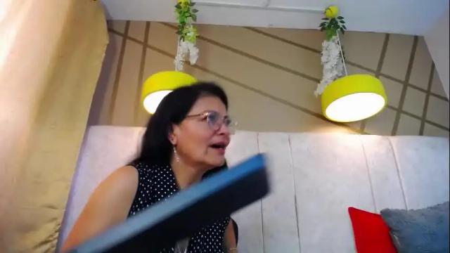 Image 4 of ana_mature_ Stream on Chaturbate on 1 month ago