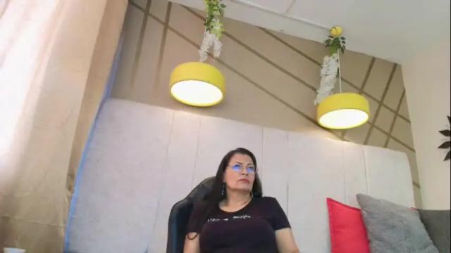 Image 4 of ana_mature_ Stream on Chaturbate on 1 month ago