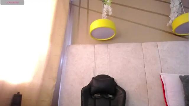 Image 10 of ana_mature_ Stream on Chaturbate on 9 days ago