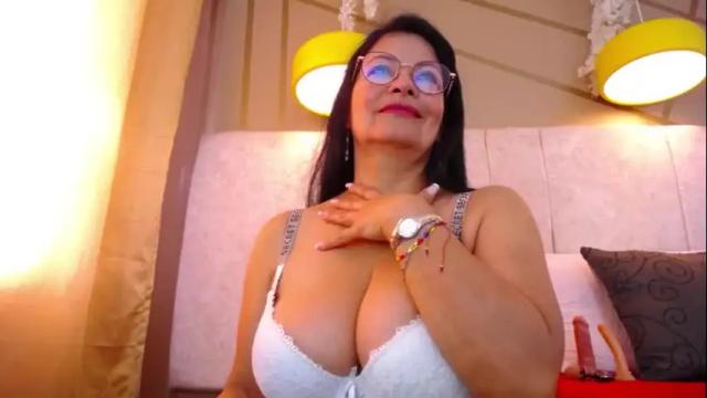 Thumbnail 1, ana_mature_'s Stream at Chaturbate, 2 days ago
