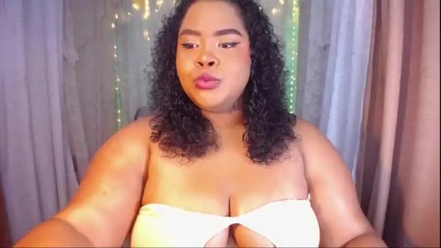 Image 3 of ana_off_alana Stream on Chaturbate on 1 month ago