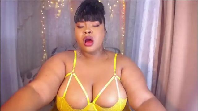 Image 2 of ana_off_alana Stream on Chaturbate on 12 days ago