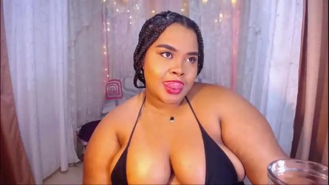 Image 3 of ana_off_alana Stream on Chaturbate on 2 months ago