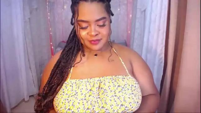 Image 3 of ana_off_alana Stream on Chaturbate on 2 months ago