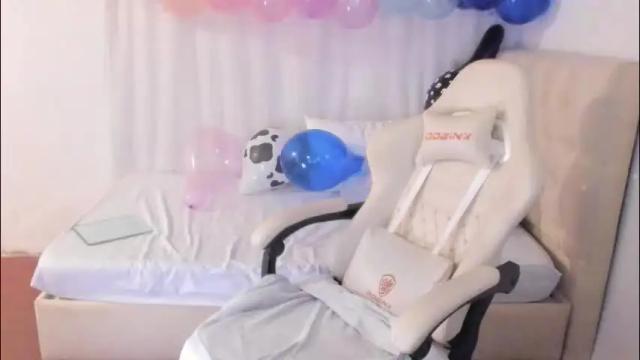 Image 7 of ana_ruuh Stream on Chaturbate on 1 month ago