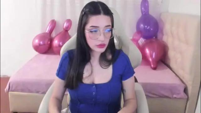 Image 2 of ana_ruuh Stream on Chaturbate on 20 days ago
