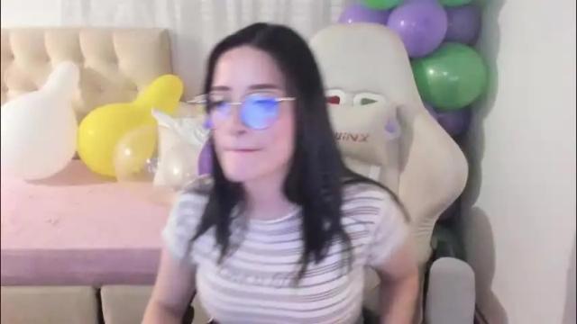 Image 2 of ana_ruuh Stream on Chaturbate on 10 days ago