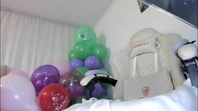 Image 10 of ana_ruuh Stream on Chaturbate on 3 days ago