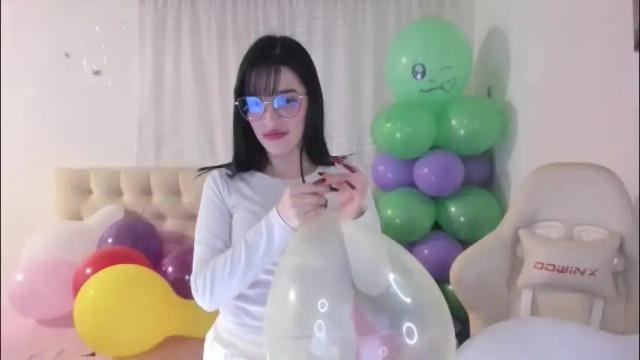 Image 7 of ana_ruuh Stream on Chaturbate on 2 days ago