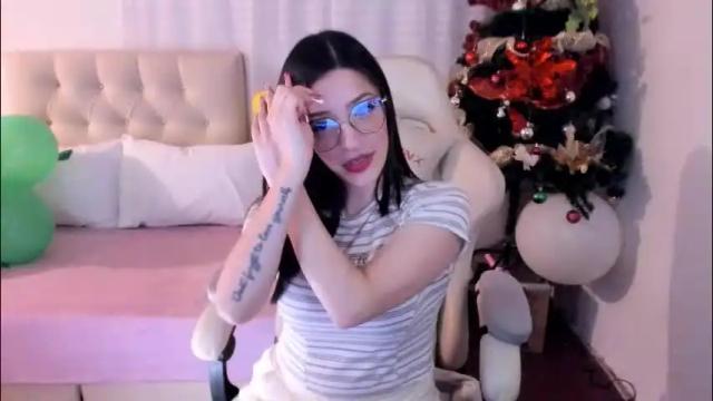 Image 4 of ana_ruuh Stream on Chaturbate on 2 months ago