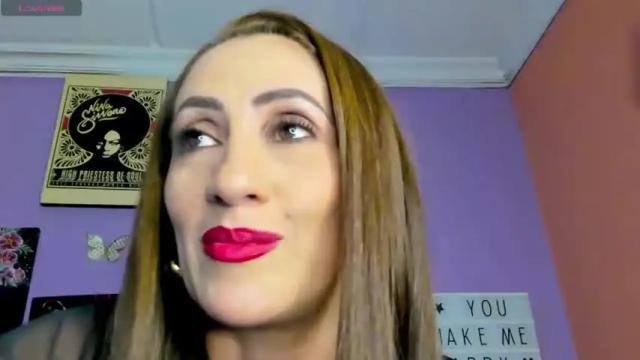 Image 12 of ana_smith77 Stream on Chaturbate on 14 months ago