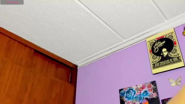Image 10 of ana_smith77 Stream on Chaturbate on 14 months ago