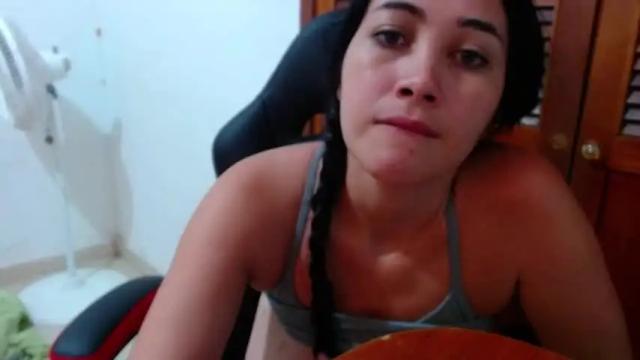 Image 10 of ana_twerk Stream on Chaturbate on 14 months ago