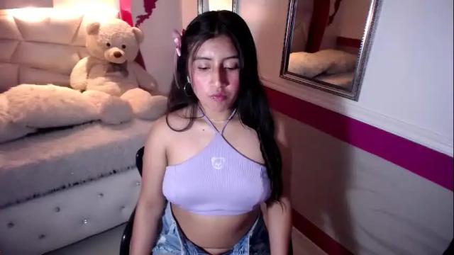 Image 2 of anaa_baker Stream on Chaturbate on 1 month ago