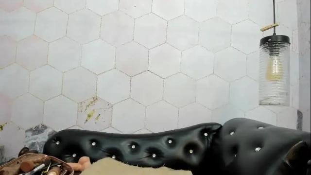 Image 11 of anaa_fuentes Stream on Chaturbate on 1 month ago