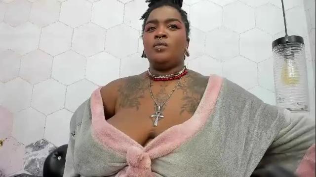 Image 7 of anaa_fuentes Stream on Chaturbate on 25 days ago