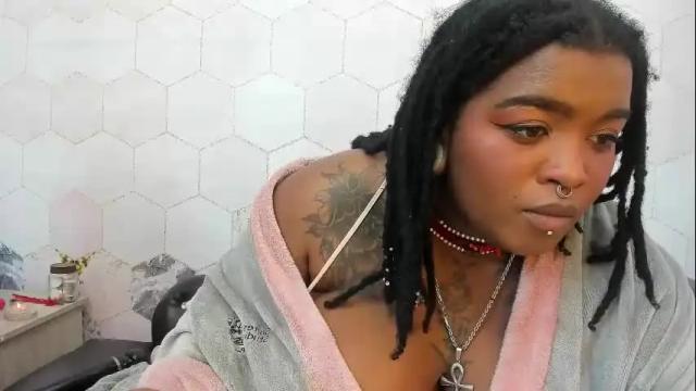 Image 12 of anaa_fuentes Stream on Chaturbate on 22 days ago