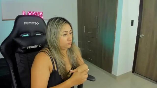 Thumbnail 1, anaahi_morgan's Stream at Chaturbate, 14 months ago