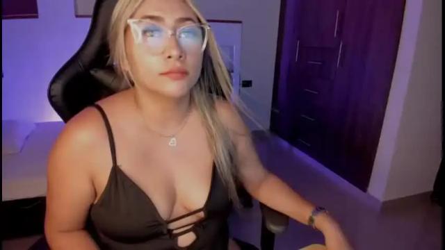 Image 3 of anaahi_morgan Stream on Chaturbate on 14 months ago