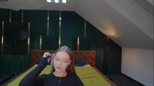 Image 3 of anabel2054 Stream on Chaturbate on 29 days ago
