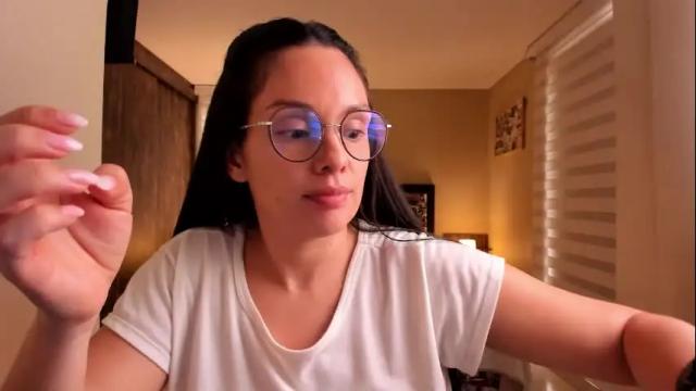 Image 6 of anabel_25 Stream on Chaturbate on 9 days ago