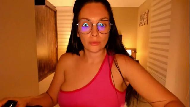 Image 10 of anabel_25 Stream on Chaturbate on 6 days ago