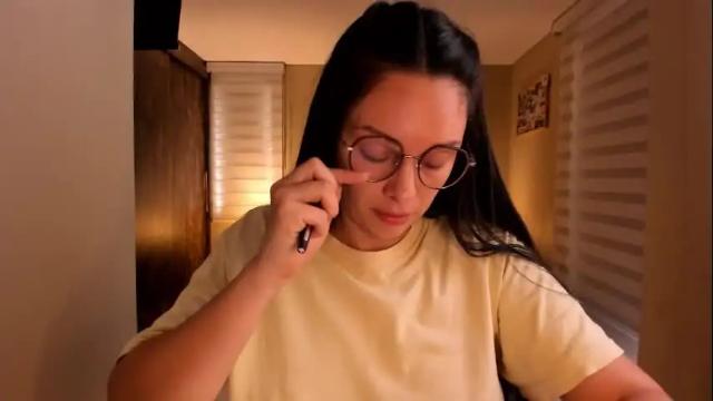 Image 6 of anabel_25 Stream on Chaturbate on 2 months ago