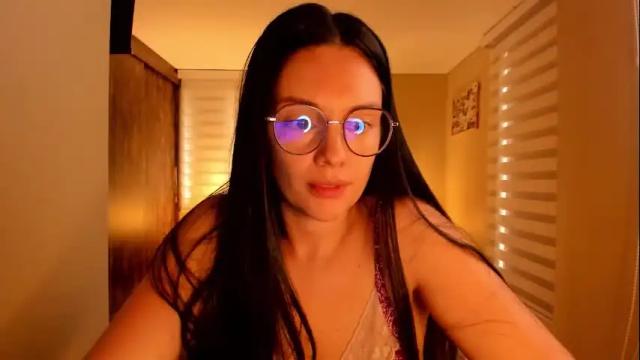 Image 10 of anabel_25 Stream on Chaturbate on 1 month ago