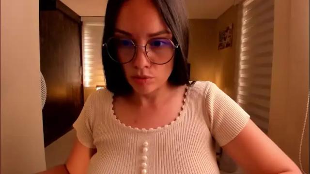 Image 4 of anabel_25 Stream on Chaturbate on 1 day ago