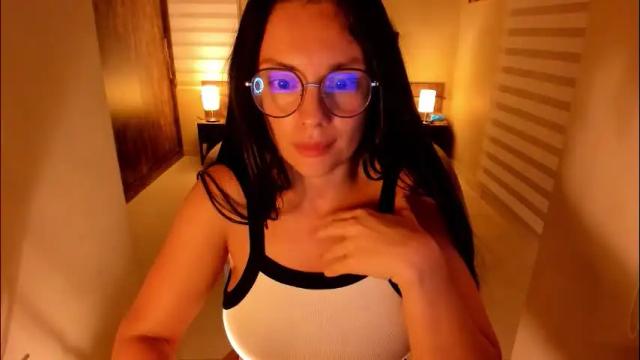Image 4 of anabel_25 Stream on Chaturbate on 2 months ago
