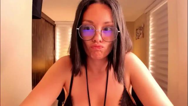 Image 4 of anabel_25 Stream on Chaturbate on 14 days ago
