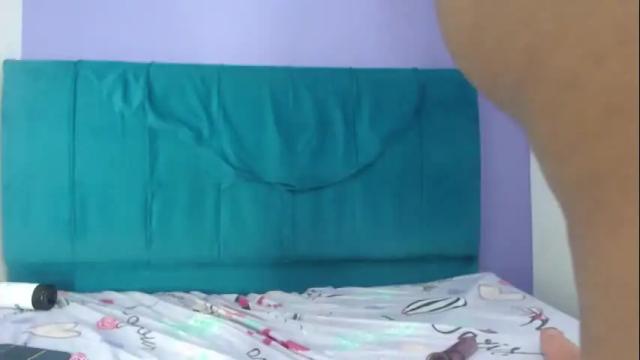 Image 2 of anabelcm101 Stream on Chaturbate on 8 days ago