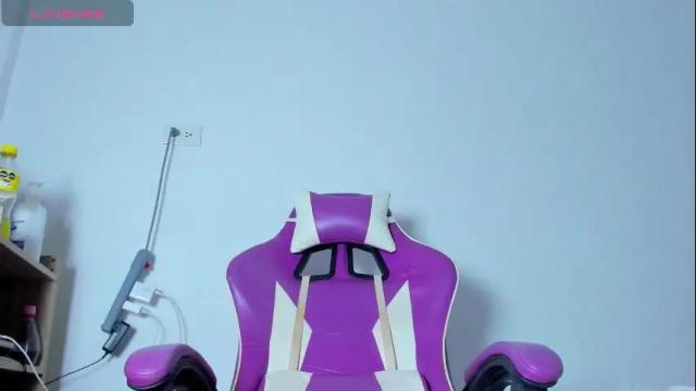 Image 8 of anabellabonariva Stream on Chaturbate on 1 month ago