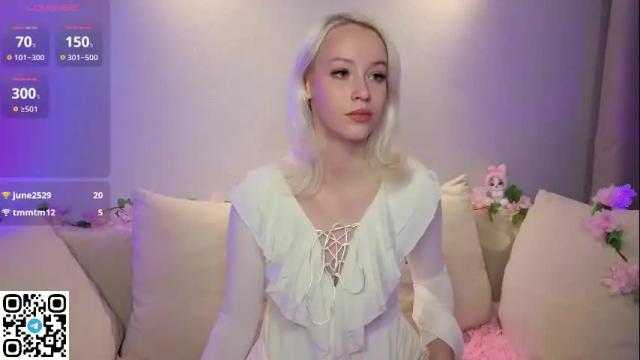 Image 4 of anadeya Stream on Chaturbate on 25 days ago