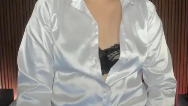 Image 4 of anahi17x_ Stream on Chaturbate on 2 months ago