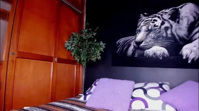 Thumbnail 2, anahi__18's Stream at Chaturbate, 9 hours ago