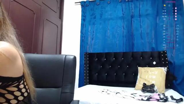 Image 4 of anahiilee_6 Stream on Chaturbate on 20 months ago