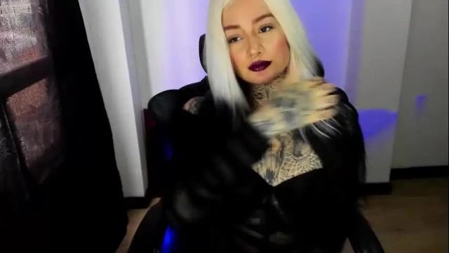 Image 10 of anai_gomez Stream on Chaturbate on 3 months ago