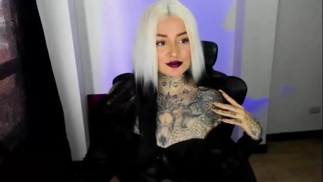 Image 6 of anai_gomez Stream on Chaturbate on 3 months ago