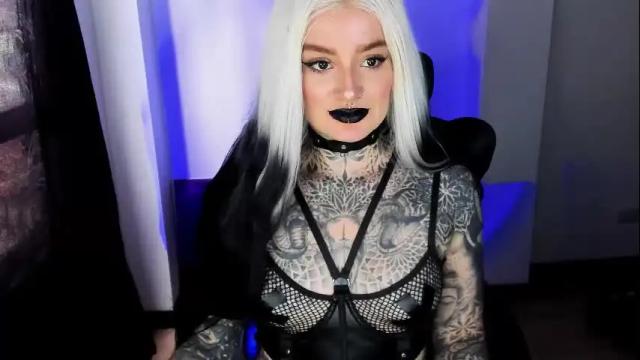 Image 4 of anai_gomez Stream on Chaturbate on 3 months ago