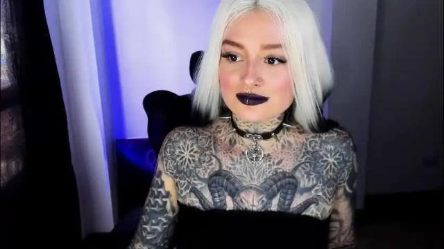 Image 10 of anai_gomez Stream on Chaturbate on 2 months ago
