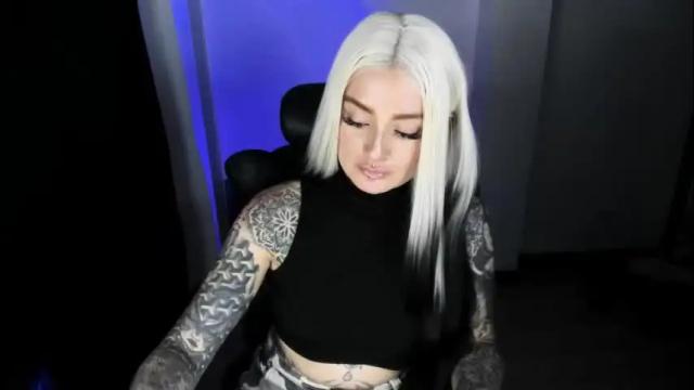 Image 8 of anai_gomez Stream on Chaturbate on 2 months ago
