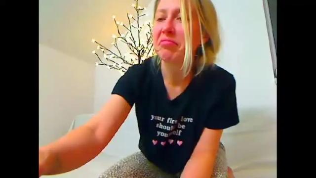 Image 12 of anaid_blaze2 Stream on Chaturbate on 21 months ago