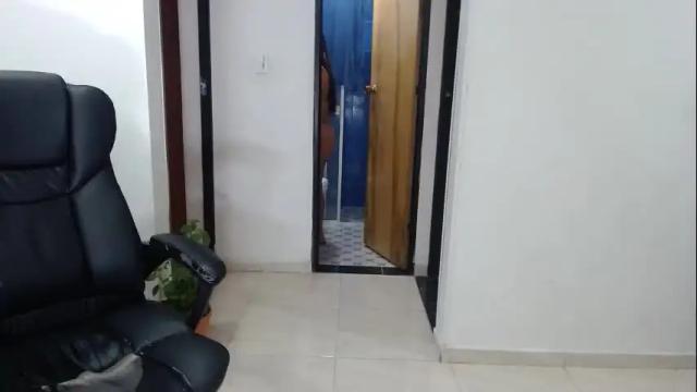 Image 11 of anaids_dam Stream on Chaturbate on 1 month ago