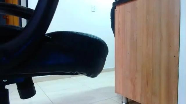 Image 6 of anaids_dam Stream on Chaturbate on 1 month ago