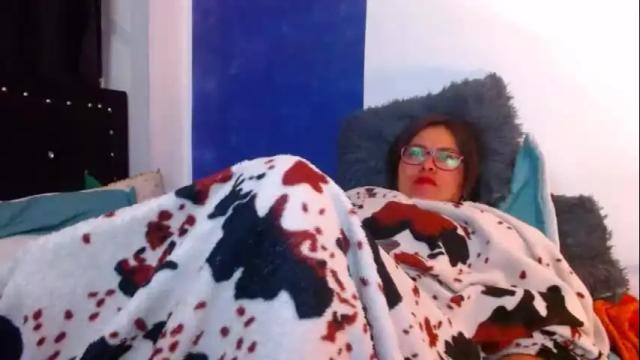 Image 4 of anaids_dam Stream on Chaturbate on 24 days ago