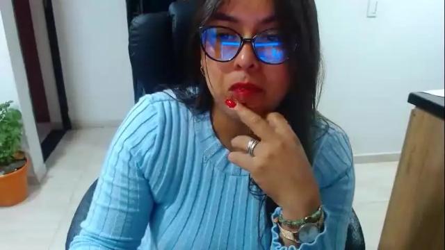 Image 2 of anaids_dam Stream on Chaturbate on 20 days ago